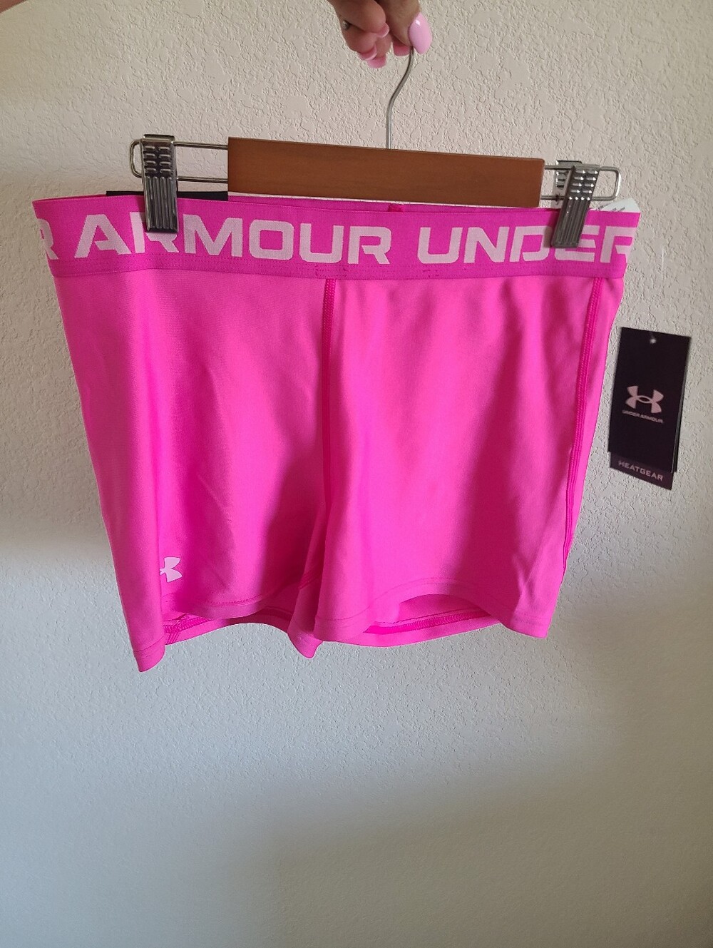 Under Armour Hot Pink HeatGear Compression Gym Shorts